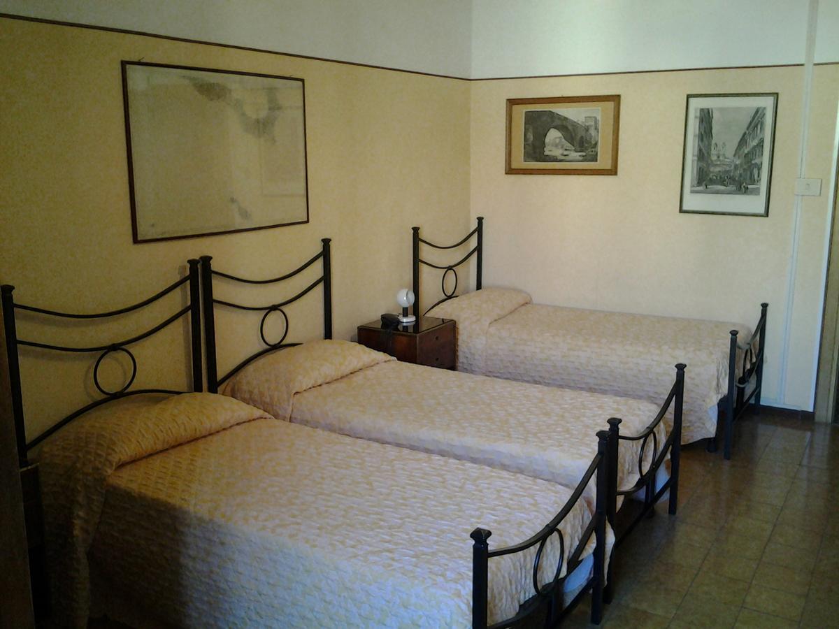 Touring Hotell 2*
