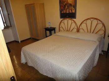 Touring Hotell Rom